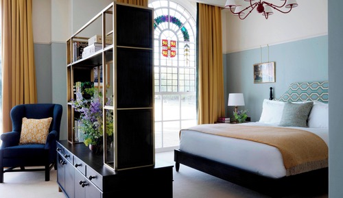 Suite, 1 King Bed, Park View