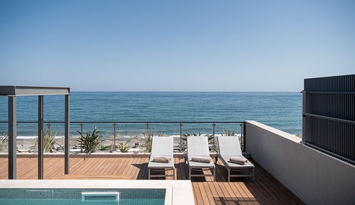 Imperial 2 Bedroom Suite Waterfront