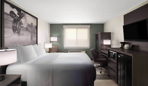 Room, 1 Queen Bed, Accessible, Non Smoking