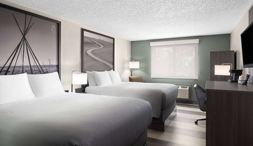 Deluxe Room, 2 Queen Beds, Non Smoking