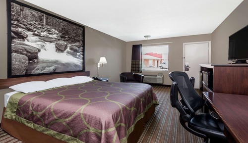 Standard Room, 1 King Bed