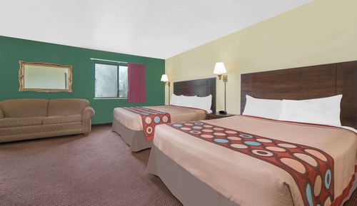Room, Multiple Beds, Smoking