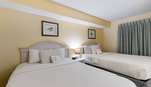 Condo, 2 Bedrooms