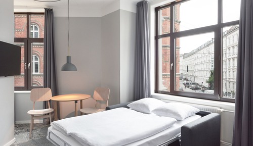 Standard Room, 1 King Bed with Sofa bed
