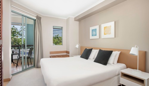 One Bedroom Spa Suite