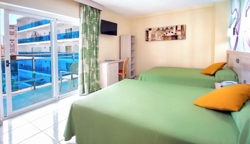 Double Room, Terrace (2 Adults + 2 Children)
