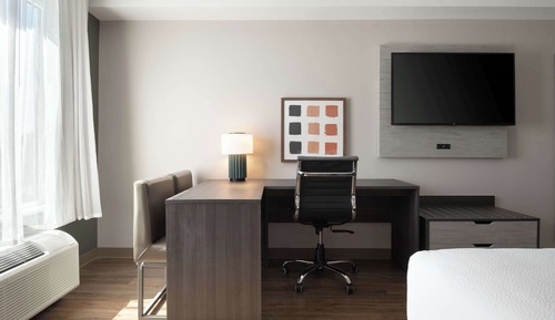 Junior Suite, 2 Queen Beds, Accessible (Roll-In Shower)