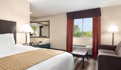 Suite, 1 King Bed
