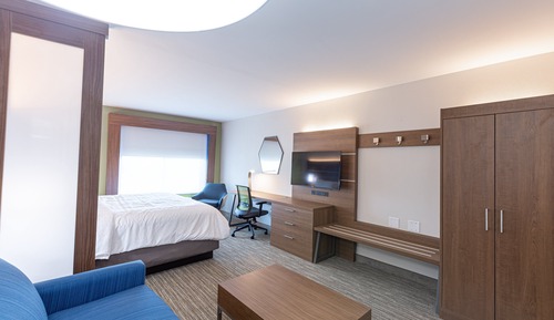 Standard Room, 1 King Bed with Sofa bed