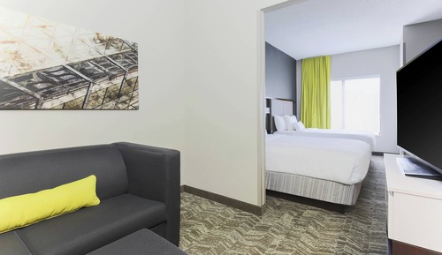 Studio Suite, Multiple Beds
