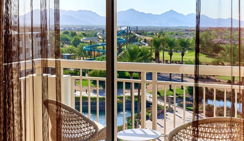 Room, 2 Queen Beds, Non Smoking, Mountain View (Balcony)