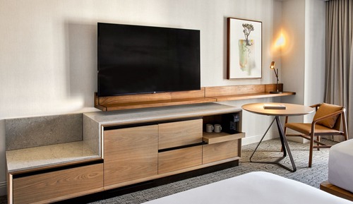 Room, 2 Queen Beds, Non Smoking, Resort View (Hearing Accessible)