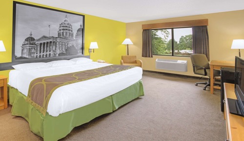 Suite, 1 King Bed, Non Smoking (2 Room Suite)