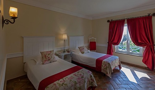 Classic Room, Garden View