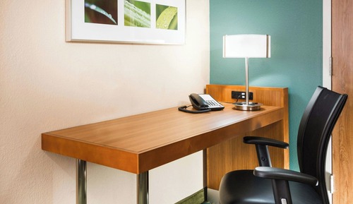 Suite, Multiple Beds, Non Smoking (Mobility/Hearing Accessible, Tub)