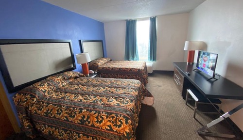 Standard Room, 2 Queen Beds, Non Smoking