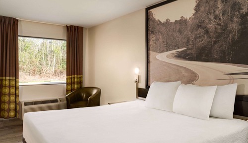 Standard Room, 1 King Bed