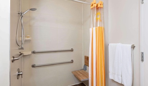 Room, 1 Double Bed, Accessible, Non Smoking (Mobility/Hearing Impaired)