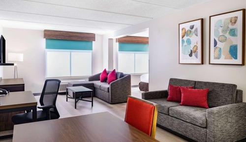Suite, 1 King Bed