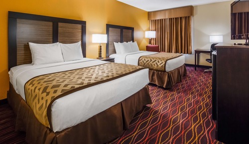 Standard Room, 2 Queen Beds, Accessible, Refrigerator & Microwave (Pet Friendly)
