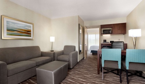 Suite, 1 King Bed, Non Smoking