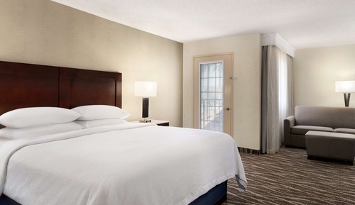 Executive Room, 1 King Bed, Non Smoking