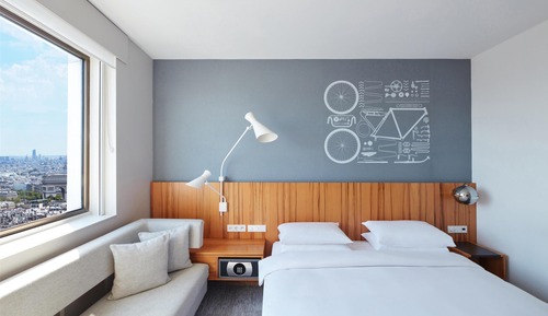 Room, 1 King Bed (Montmartre View, Deluxe)