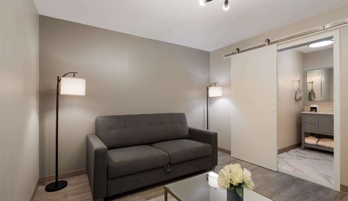 Suite, 1 King Bed, Non Smoking, Refrigerator & Microwave (Larger Room)