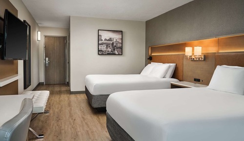 Room, 2 Queen Beds, Non Smoking