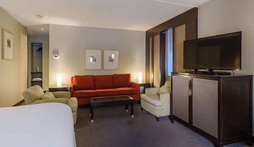 Spacious Corner Suite