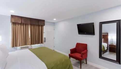 Room, 1 King Bed, Accessible, Non Smoking