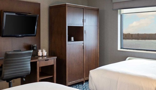 Standard Room, 2 Queen Beds, River View