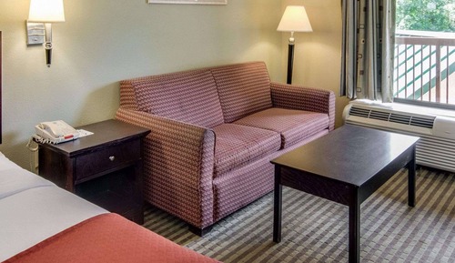 Standard Room, 1 King Bed, Non Smoking