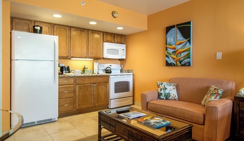 Studio, Ocean View (Unit 716)