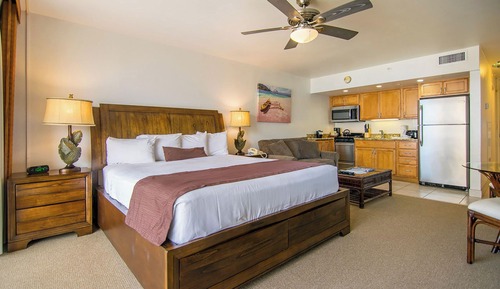 Studio, Ocean View (Unit 817)