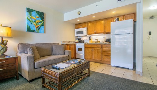 Studio, Ocean View (Unit 503)