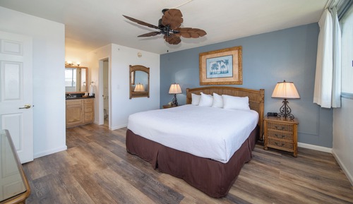 Condo, 2 Bedrooms, Partial Ocean View