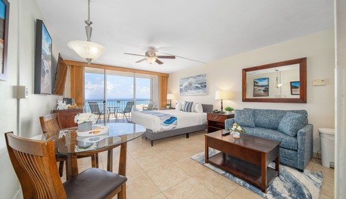 Studio, Ocean View (Unit 1103)