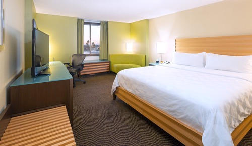 Standard Room, 1 King Bed