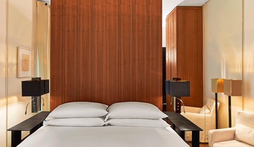Room, 1 Queen Bed, Non Smoking (View)
