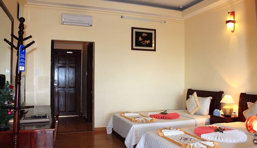 Deluxe Room, Sea View (Hillside)