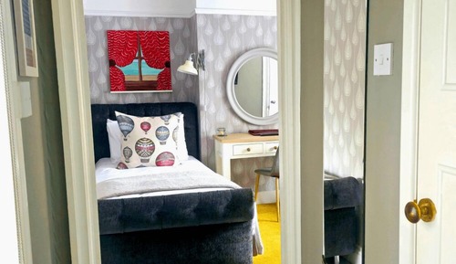 Deluxe Twin Room, Ensuite (The Old Vic -9)