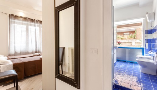 Comfort Triple Room, Balcony, Corner