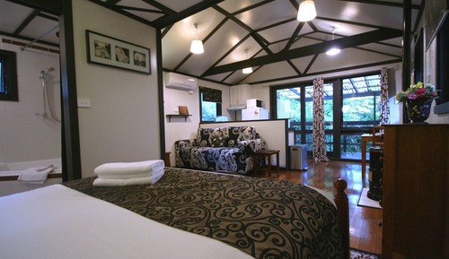Etna Cottage