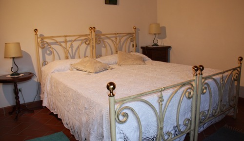 Traditional Apartment (Il Granaio)
