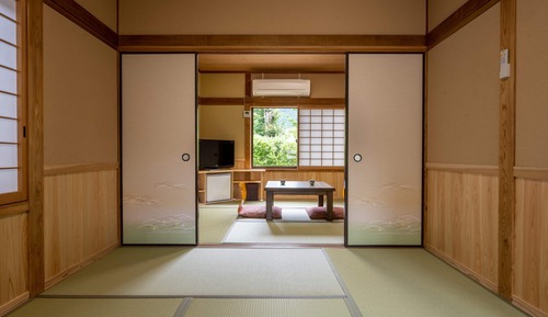 Triple Room with Shared Bathroom, Non Smoking