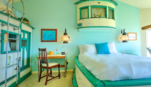 Romantic Room, 1 Queen Bed, Bathtub, River View