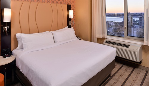 Standard Room, 1 King Bed, Accessible (Communications, Roll-In Shower)
