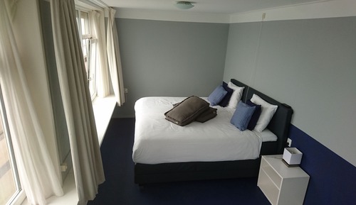 Superior Double Room, 2 Twin Beds, Sea View (2)