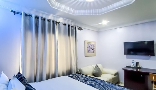 Executive Room